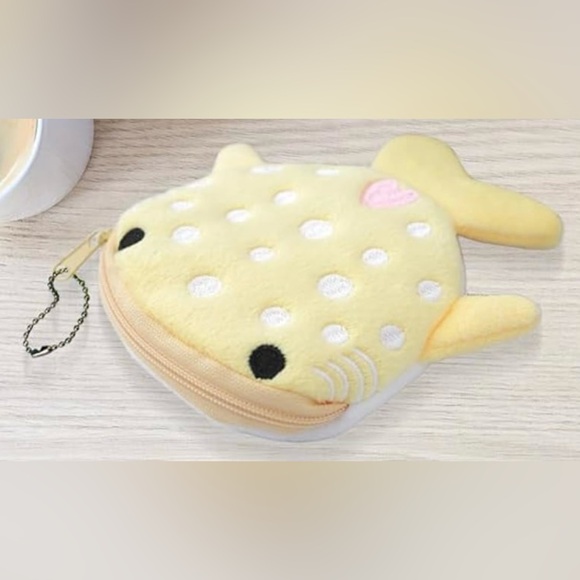 NEW Shark Bag Charm Zip Pouch Mini Bag Cute Adorable Keychain Yellow Plush - Picture 1 of 2